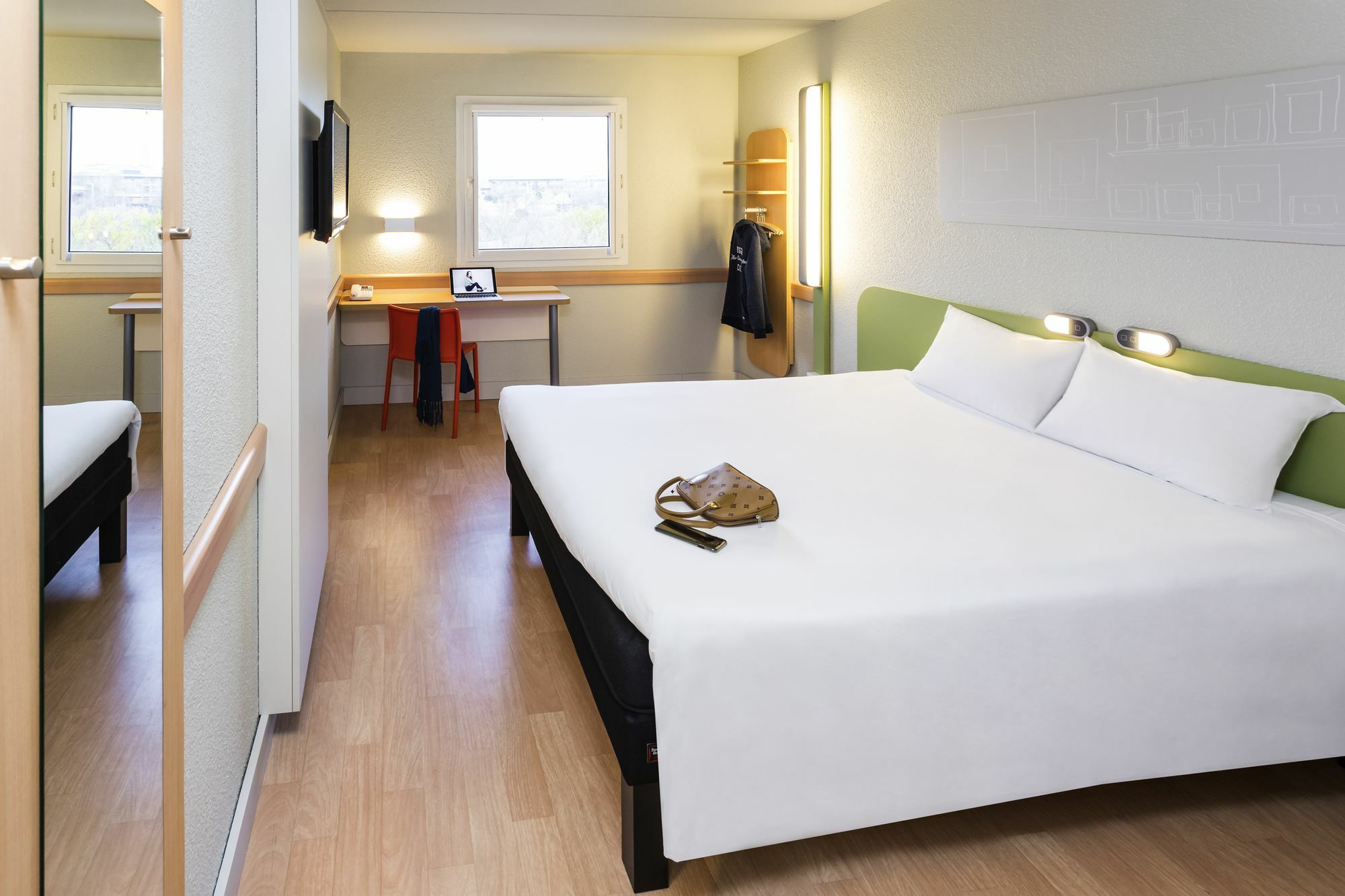 Ibis Budget Madrid Alcorcon Mostoles Exterior foto